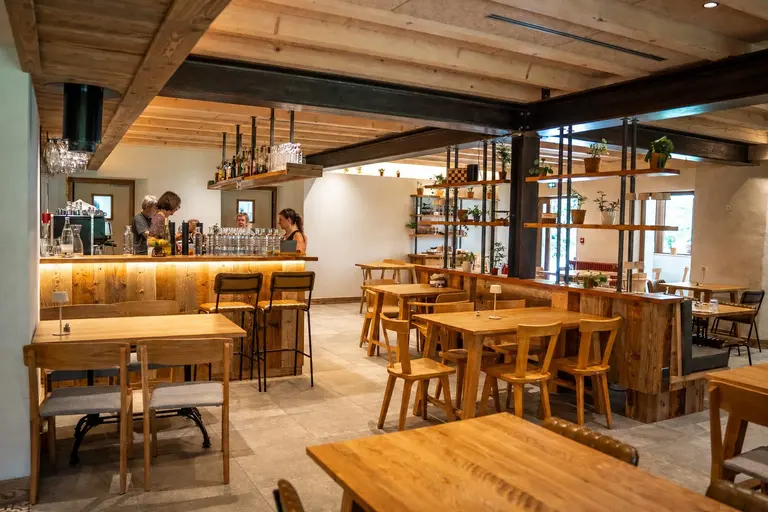 Salle de restaurant de La Vieille Auberge