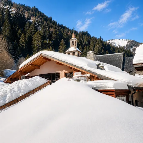 Le Centre Culturel sous la neige